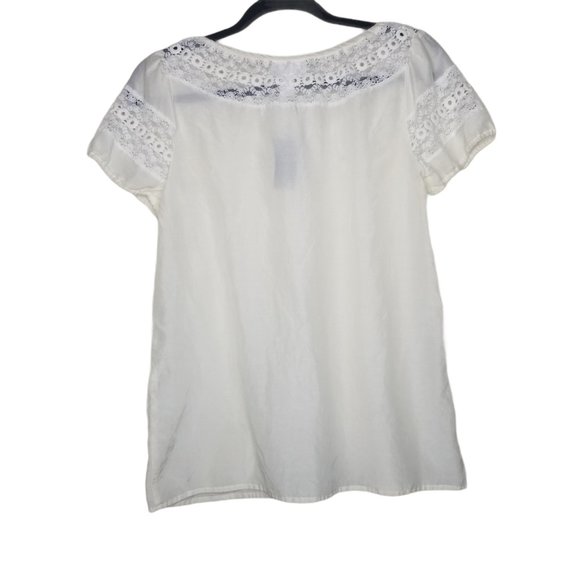 Ann Taylor LOFT Cream Short Sleeve Blouse Size 4 - Picture 2 of 5